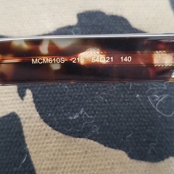MCM SUNGLASSES - Picture 5 of 5